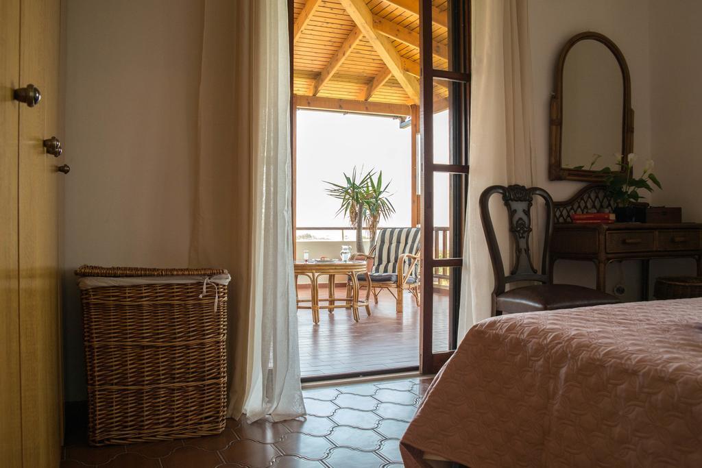 Alexandra Villa Stalós Buitenkant foto