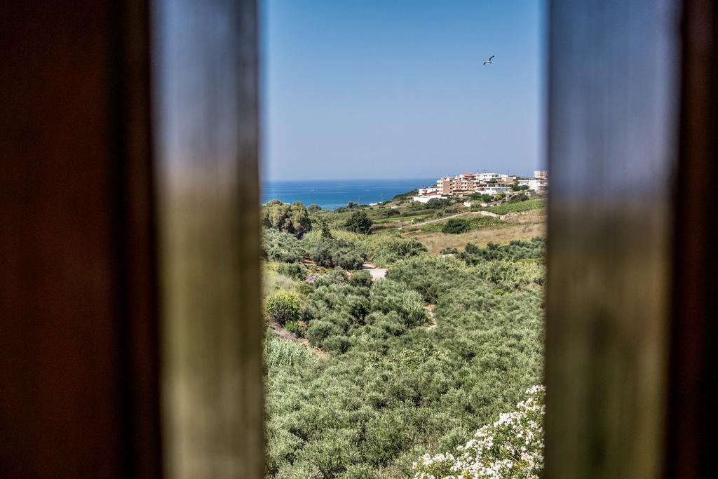 Alexandra Villa Stalós Buitenkant foto