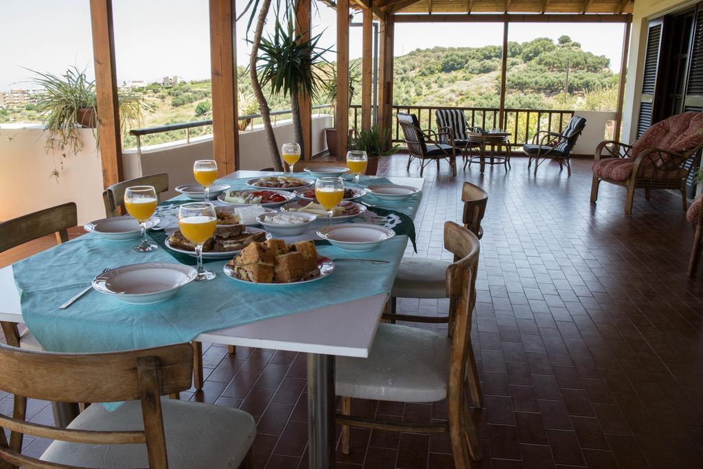 Alexandra Villa Stalós Buitenkant foto
